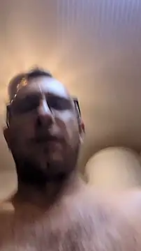 MC353535 online show from October 25, 2025, 2:00 am