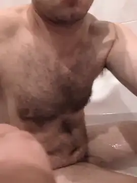 MC353535 online show from March 5, 2026, 10:59 pm