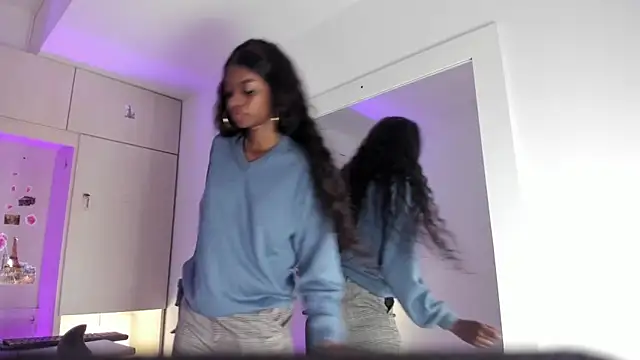 Snapshot of Stefannyevans_ chatting on February 6, 2026, 1:51 pm Stefannyevans online show from February 6, 2026, 1:51 pm