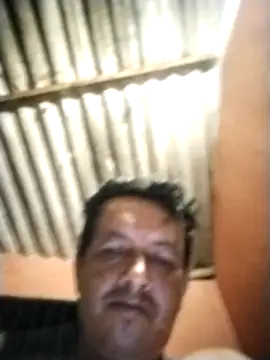 colombiano198720 online show from October 31, 2025, 5:26 am