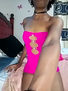 Snapshot of PinkSkyyy chatting on March 21, 2026, 4:03 am PinkSkyyy online show from March 21, 2026, 4:03 am