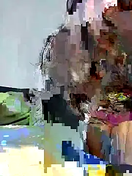 Snapshot of Banouti_23 chatting on September 27, 2025, 1:39 pm Banouti 23 online show from September 27, 2025, 1:39 pm