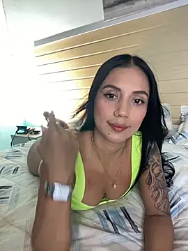 GabiHills online show from October 9, 2025, 6:52 pm