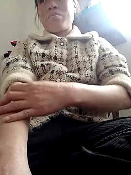 Snapshot of Maymay0033 chatting on November 18, 2025, 6:50 am Maymay0033 online show from November 18, 2025, 6:50 am