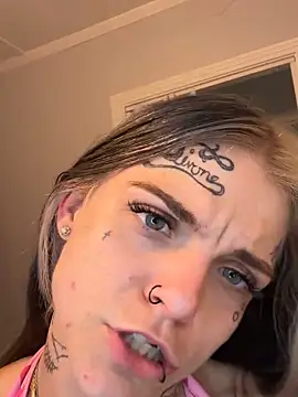 ittybittymeryssa online show from March 18, 2026, 12:25 am