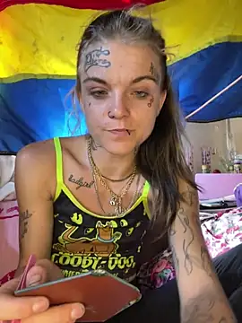 ittybittymeryssa online show from April 3, 2026, 12:33 pm