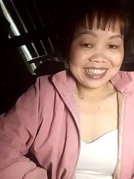  YooY  online show from November 10, 2025, 2:05 am