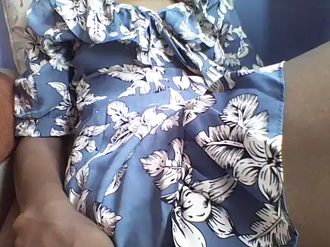 Moongodessy online show from January 18, 2026, 1:14 pm