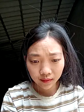 Snapshot of Ananine chatting on April 2, 2026, 6:09 am Ananine online show from April 2, 2026, 6:09 am