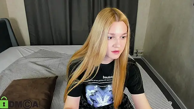 Sylvia Ortiz online show from October 19, 2025, 1:14 pm