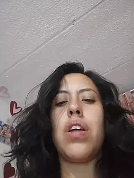 Queen Ashly online show from May 3, 2026, 3:44 am