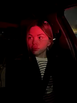 SMELLSEX online show from October 22, 2025, 4:17 pm