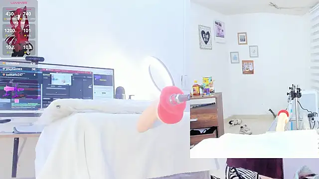 Rosy Emely online show from October 4, 2025, 9:33 am