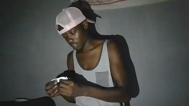 Snapshot of Nykho17 chatting on January 31, 2026, 10:19 pm Nykho17 online show from January 31, 2026, 10:19 pm