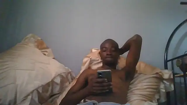 Snapshot of Nykho17 chatting on January 15, 2026, 8:51 am Nykho17 online show from January 15, 2026, 8:51 am