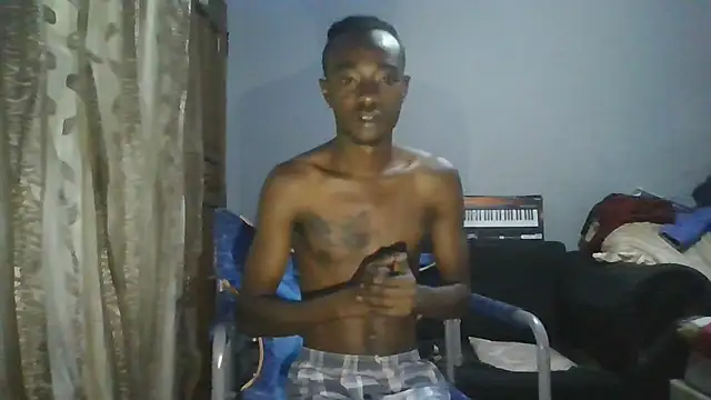 Nykho17 online show from November 17, 2025, 8:57 pm