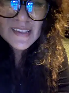 Syndel23 online show from May 17, 2026, 2:44 am