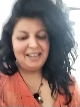 Snapshot of Jann_Riya333 chatting on November 30, 2025, 5:08 am Jann Riya333 online show from November 30, 2025, 5:08 am