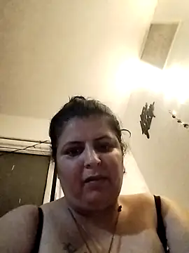 Snapshot of Jann_Riya333 chatting on December 2, 2025, 7:37 pm Jann Riya333 online show from December 2, 2025, 7:37 pm