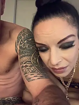 Enriko Aisah2025 online show from November 2, 2025, 2:44 pm