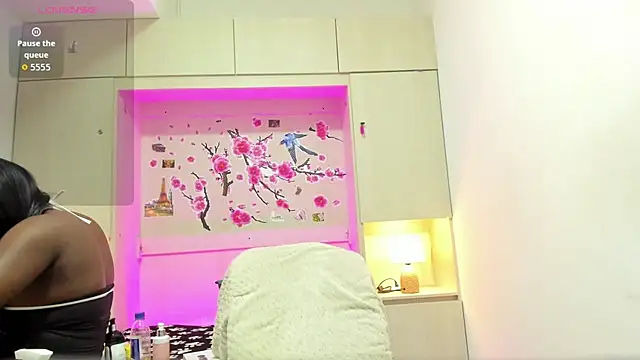 Snapshot of JulianaBlaze_ chatting on March 21, 2026, 4:03 am JulianaBlaze online show from March 21, 2026, 4:03 am