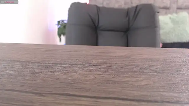 melodydoll online show from October 31, 2025, 1:41 pm