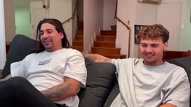 Snapshot of lenruy chatting on February 13, 2026, 3:28 am lenruy online show from February 13, 2026, 3:28 am