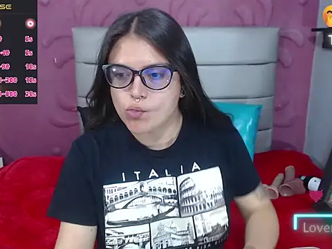 Cailing Zu online show from November 28, 2025, 7:36 pm