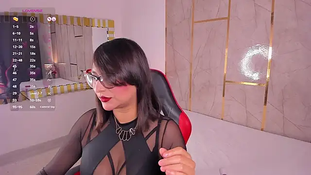 KendallJay online show from October 12, 2025, 8:43 pm