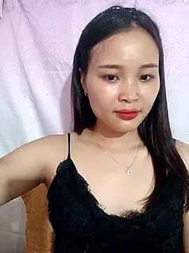 Snapshot of Lili_lovely chatting on September 22, 2025, 3:12 am Lili lovely online show from September 22, 2025, 3:12 am
