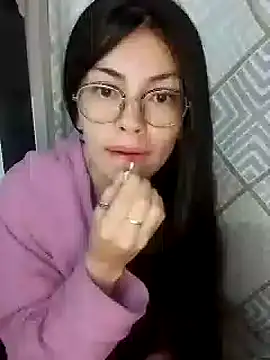 Snapshot of Kylie_Rivers chatting on October 12, 2025, 11:11 am Kylie Rivers online show from October 12, 2025, 11:11 am