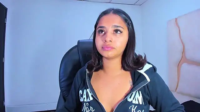 Snapshot of ScarletDoll chatting on November 26, 2025, 4:56 am ScarletDoll online show from November 26, 2025, 4:56 am