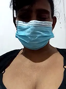 Hot Queen-SL online show from September 19, 2025, 12:53 pm