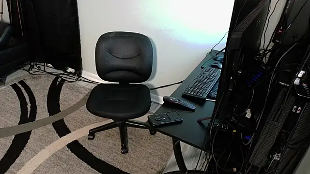 SLANGONDEMHOES online show from November 30, 2025, 6:19 pm