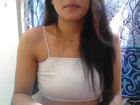 Snapshot of Amira90 chatting on September 21, 2025, 9:14 am Amira90 online show from September 21, 2025, 9:14 am