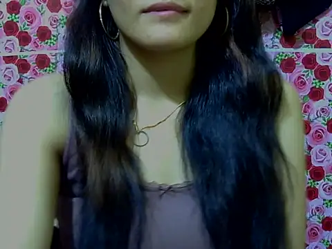 Snapshot of Amira90 chatting on September 19, 2025, 7:29 pm Amira90 online show from September 19, 2025, 7:29 pm