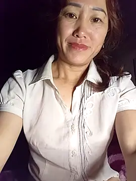 Snapshot of Fienjr chatting on October 6, 2025, 9:04 pm Fienjr online show from October 6, 2025, 9:04 pm