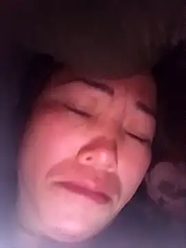 Snapshot of Fienjr chatting on November 25, 2025, 7:58 pm Fienjr online show from November 25, 2025, 7:58 pm