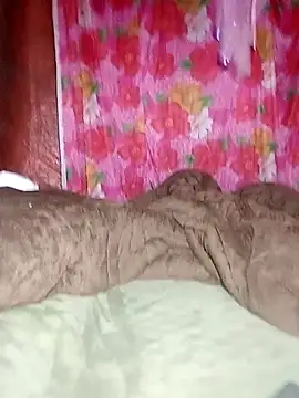 Snapshot of rubi_bae chatting on April 3, 2026, 3:18 pm rubi bae online show from April 3, 2026, 3:18 pm