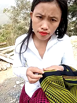 Snapshot of rubi_bae chatting on March 3, 2026, 2:40 am rubi bae online show from March 3, 2026, 2:40 am