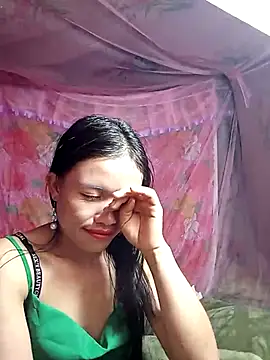 rubi bae online show from September 22, 2025, 3:18 pm