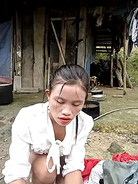 rubi bae online show from October 28, 2025, 3:29 am