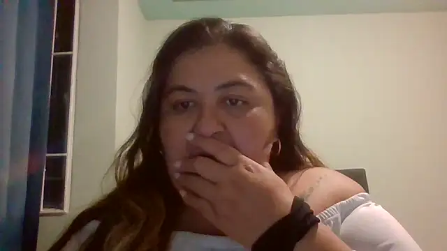 Snapshot of curvy_diva_ chatting on February 23, 2026, 1:51 am curvy diva online show from February 23, 2026, 1:51 am