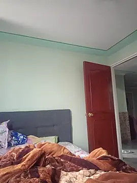 curvy diva  online show from April 2, 2026, 11:50 am