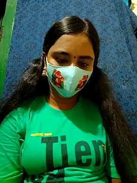 Snapshot of mini-queen chatting on October 14, 2025, 4:29 pm mini-queen online show from October 14, 2025, 4:29 pm