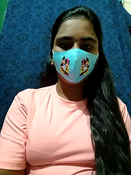 Snapshot of mini-queen chatting on September 26, 2025, 2:24 pm mini-queen online show from September 26, 2025, 2:24 pm