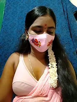 Snapshot of mini-queen chatting on September 8, 2025, 2:27 pm mini-queen online show from September 8, 2025, 2:27 pm