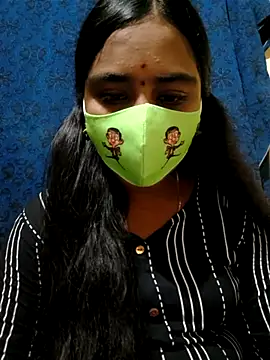 Snapshot of mini-queen chatting on September 27, 2025, 1:06 pm mini-queen online show from September 27, 2025, 1:06 pm