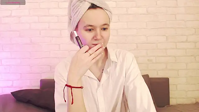 Snapshot of Ericha_Stone chatting on March 22, 2026, 1:42 am Ericha Stone online show from March 22, 2026, 1:42 am