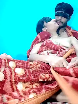 Pahadi couple online show from October 18, 2025, 5:26 pm